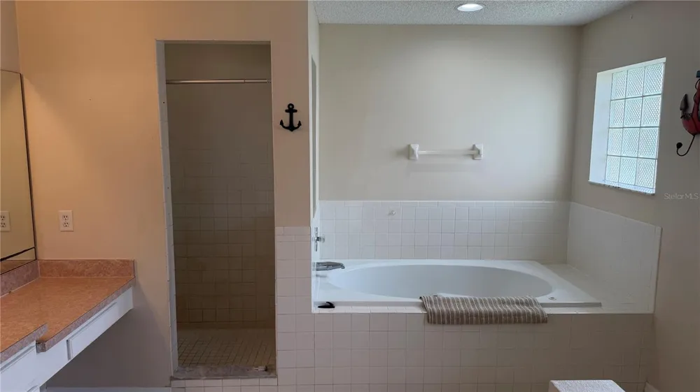 11719 OSWALT ROAD Clermont, FL 34711