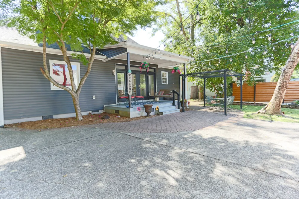 411 N Maney Ave Murfreesboro, TN 37130