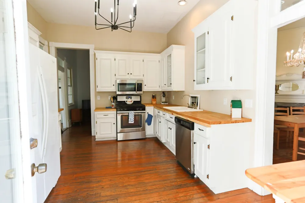 411 N Maney Ave Murfreesboro, TN 37130