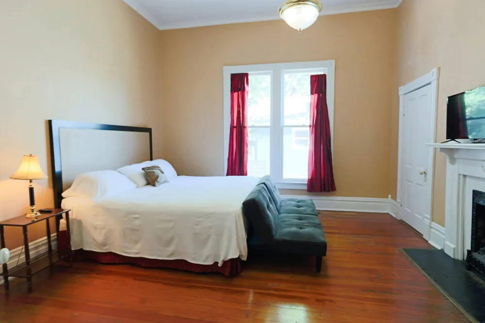 411 N Maney Ave Murfreesboro, TN 37130