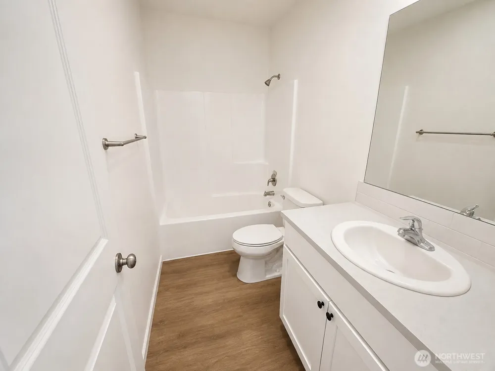 1344 E Nen Drive Moses Lake, WA 98837