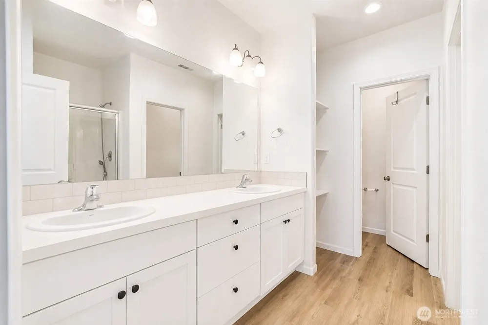 1344 E Nen Drive Moses Lake, WA 98837