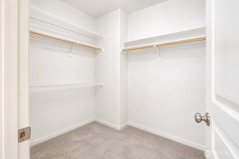 1344 E Nen Drive Moses Lake, WA 98837