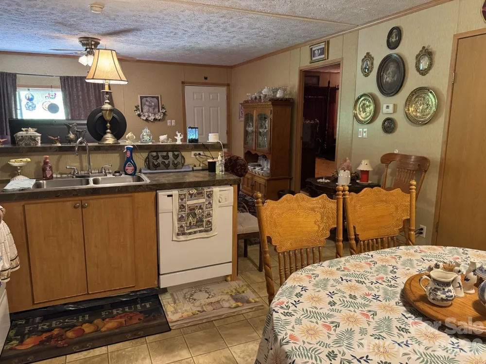 165 Shea Drive Marion, NC 28752