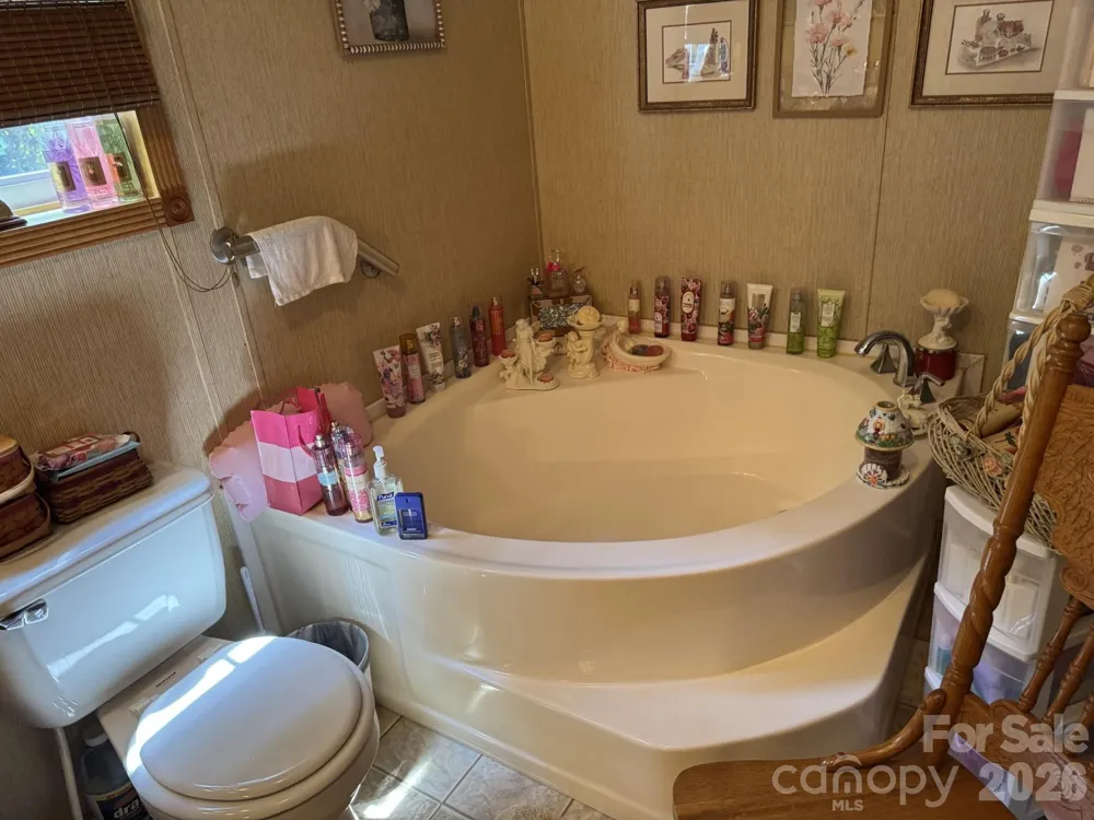 165 Shea Drive Marion, NC 28752