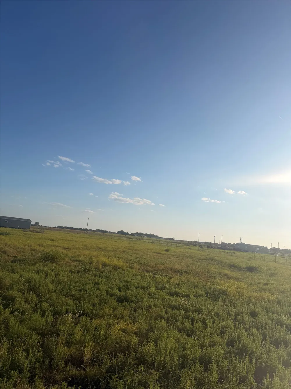 437 CR 423 Taylor, TX 76574