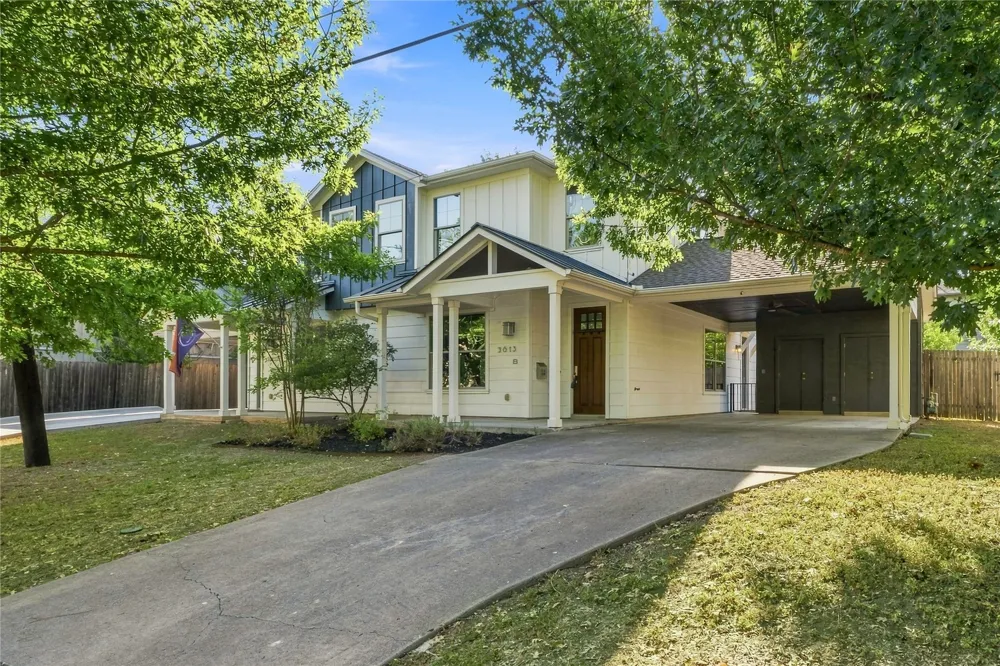 5613 Roosevelt Avenue #B Austin, TX 78756