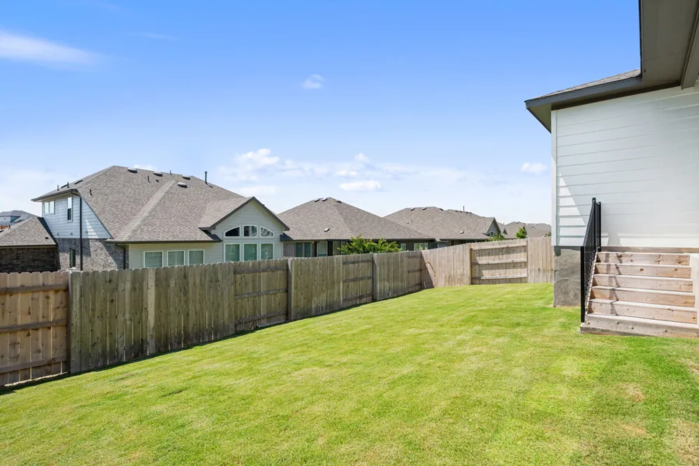 148 Old Woods Road Liberty Hill, TX 78642