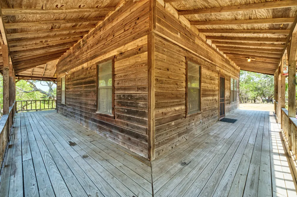 100 Clayton Cove Dripping Springs, TX 78620