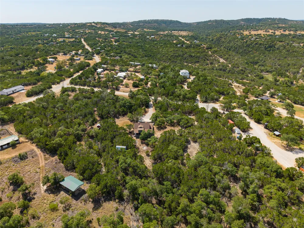 100 Clayton Cove Dripping Springs, TX 78620