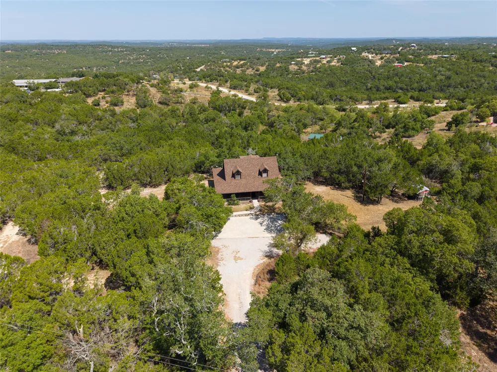 100 Clayton Cove Dripping Springs, TX 78620