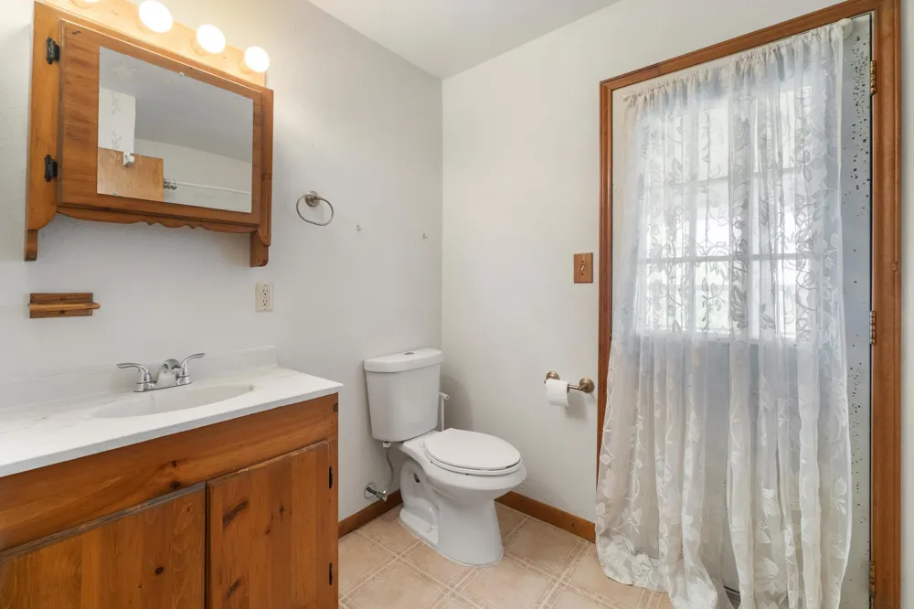 100 Clayton Cove Dripping Springs, TX 78620