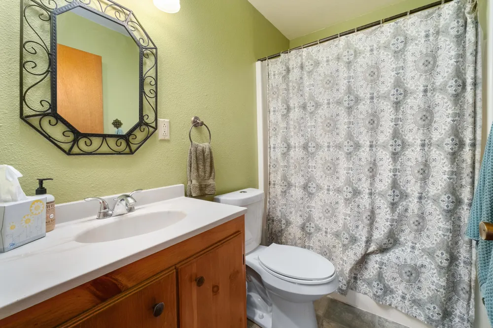 100 Clayton Cove Dripping Springs, TX 78620