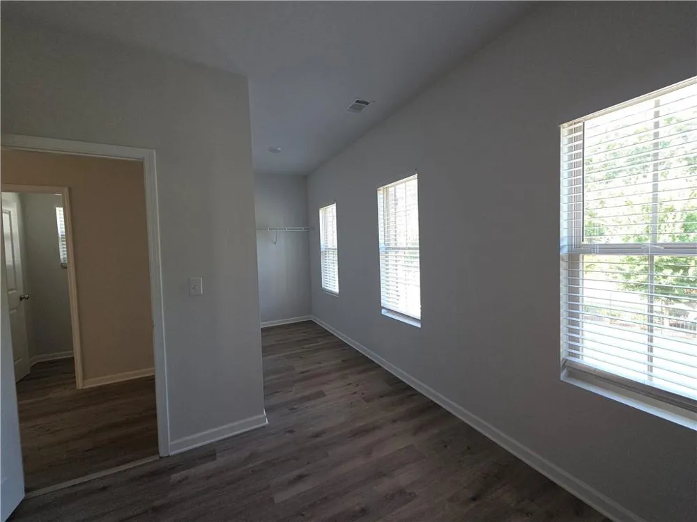 2034 Britt Drive Snellville, GA 30078