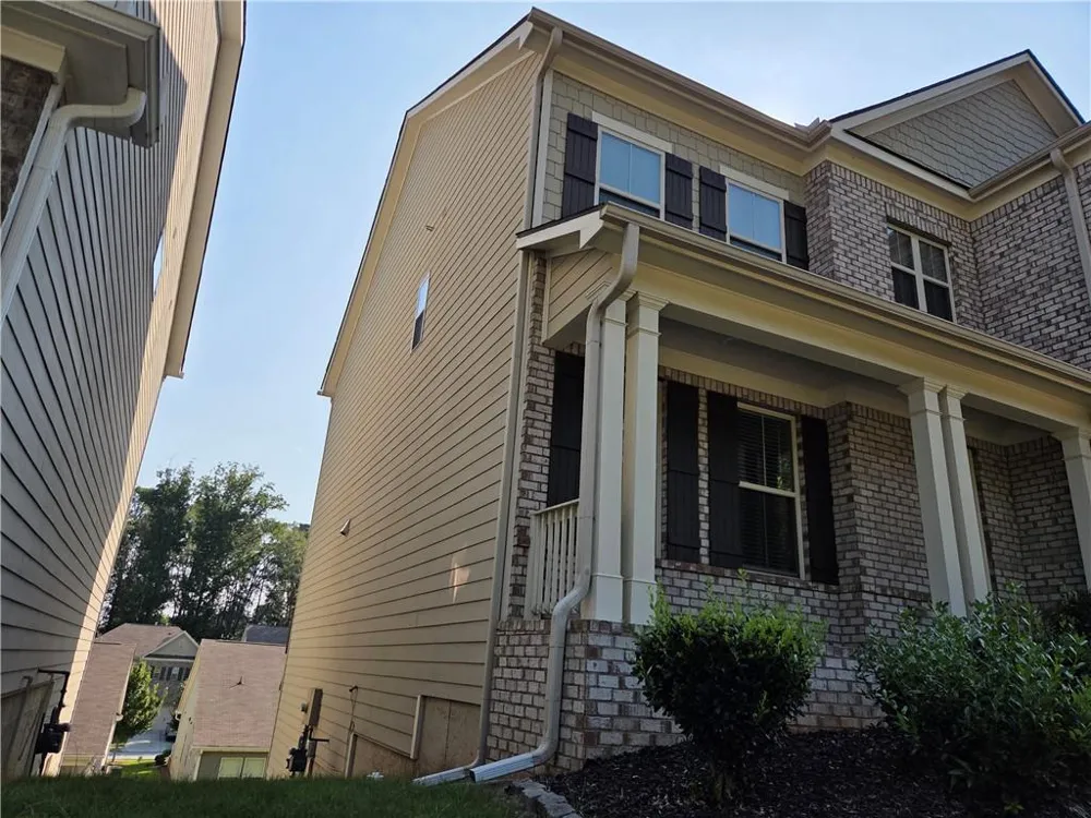 2034 Britt Drive Snellville, GA 30078