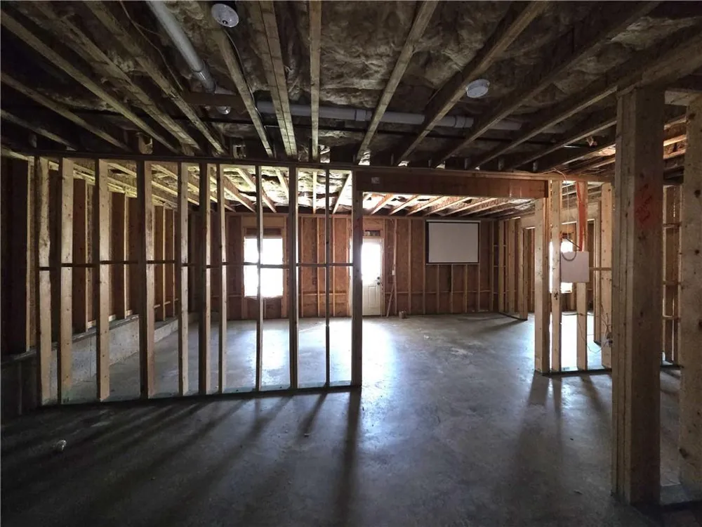 2034 Britt Drive Snellville, GA 30078