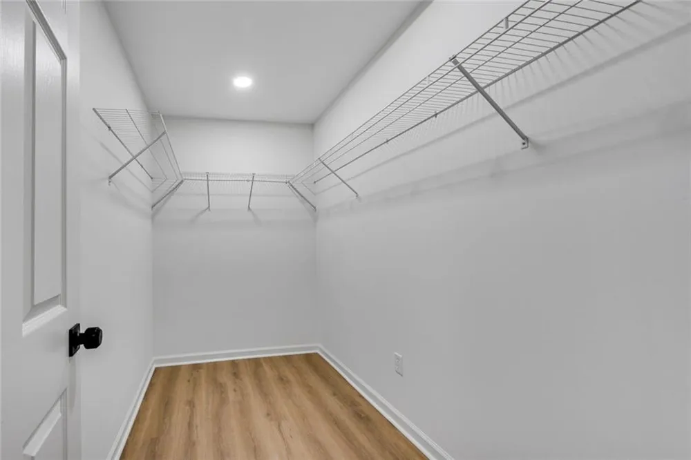 3396 Ashford Loop Ellenwood, GA 30294