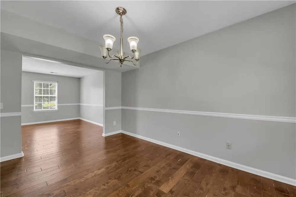 4890 Evergreen Valley Way Alpharetta, GA 30022