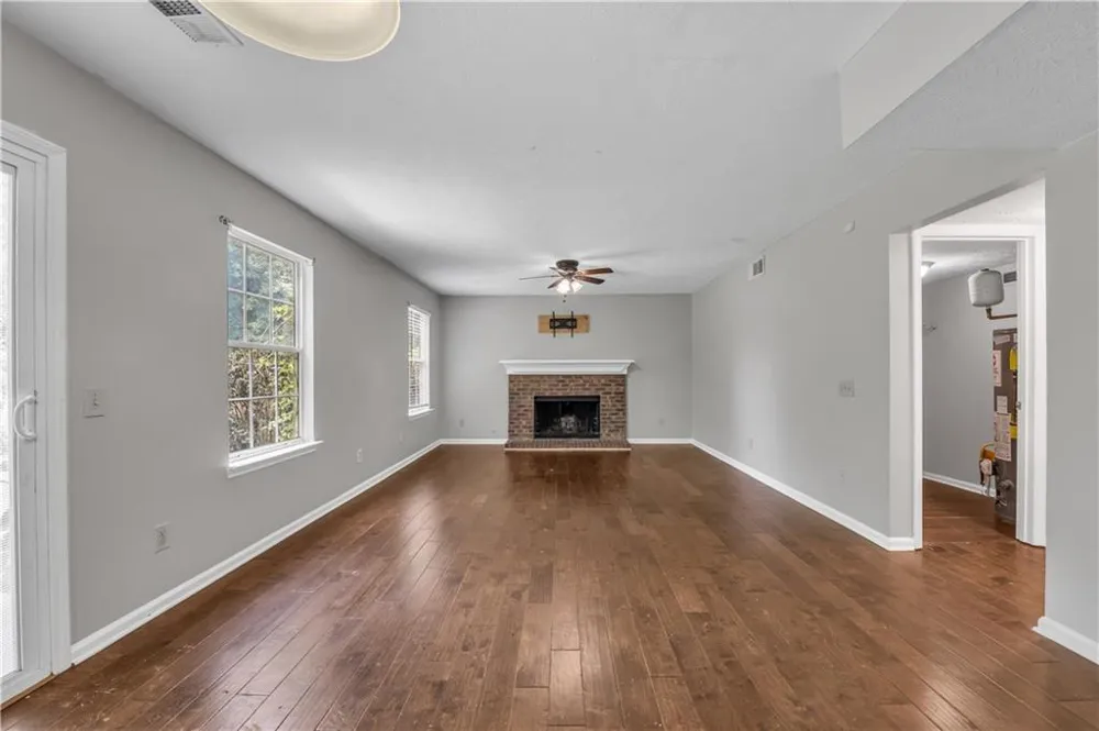 4890 Evergreen Valley Way Alpharetta, GA 30022