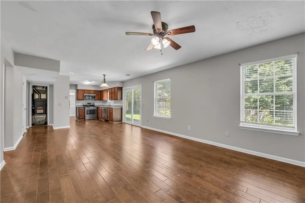 4890 Evergreen Valley Way Alpharetta, GA 30022