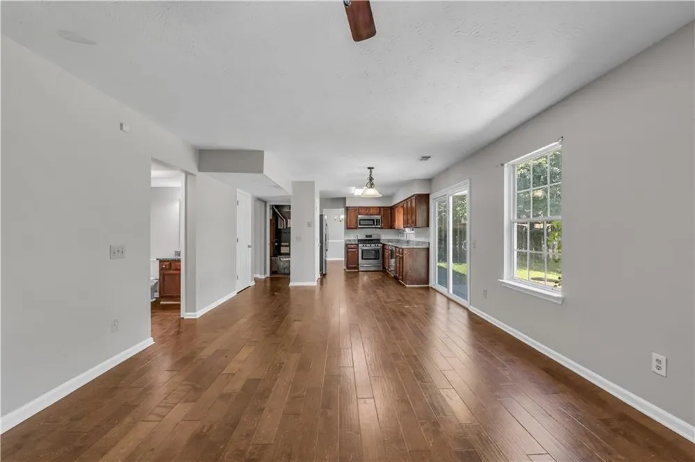 4890 Evergreen Valley Way Alpharetta, GA 30022