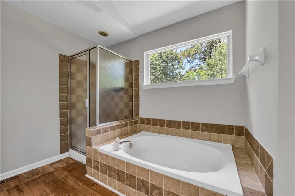 4890 Evergreen Valley Way Alpharetta, GA 30022