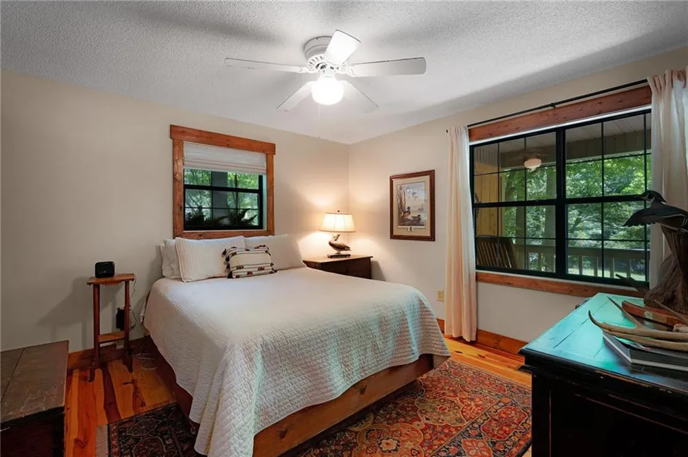 22 Noel Lane Ellijay, GA 30540