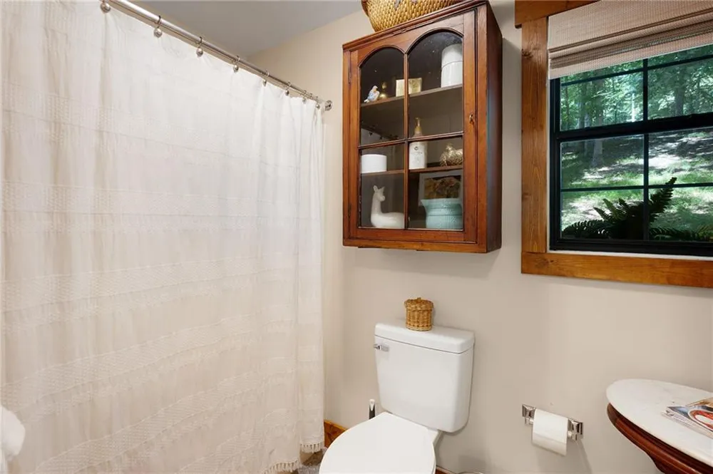 22 Noel Lane Ellijay, GA 30540