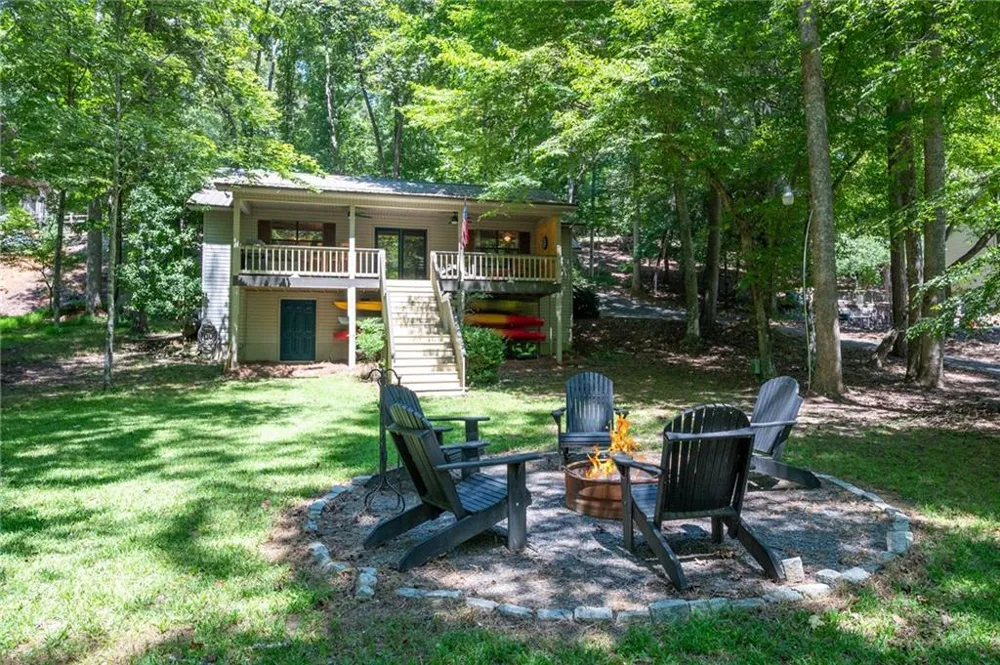 22 Noel Lane Ellijay, GA 30540