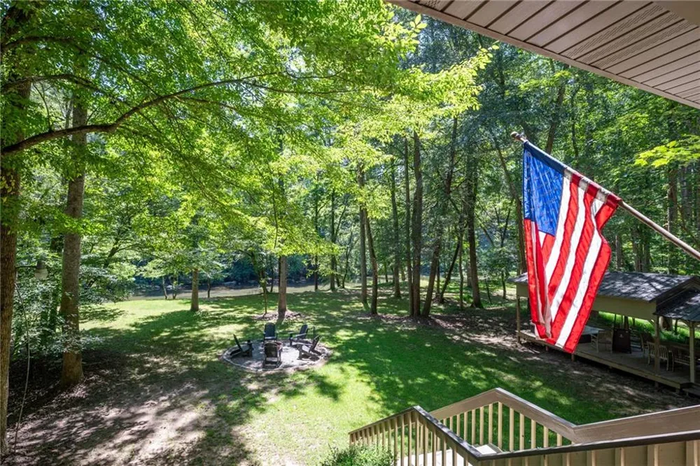 22 Noel Lane Ellijay, GA 30540