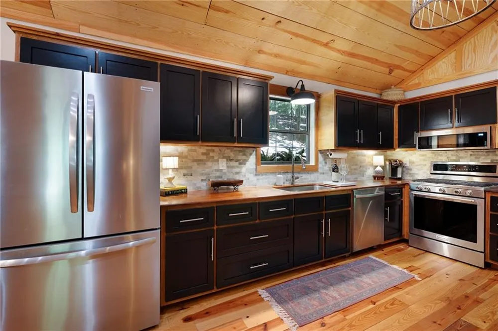 22 Noel Lane Ellijay, GA 30540
