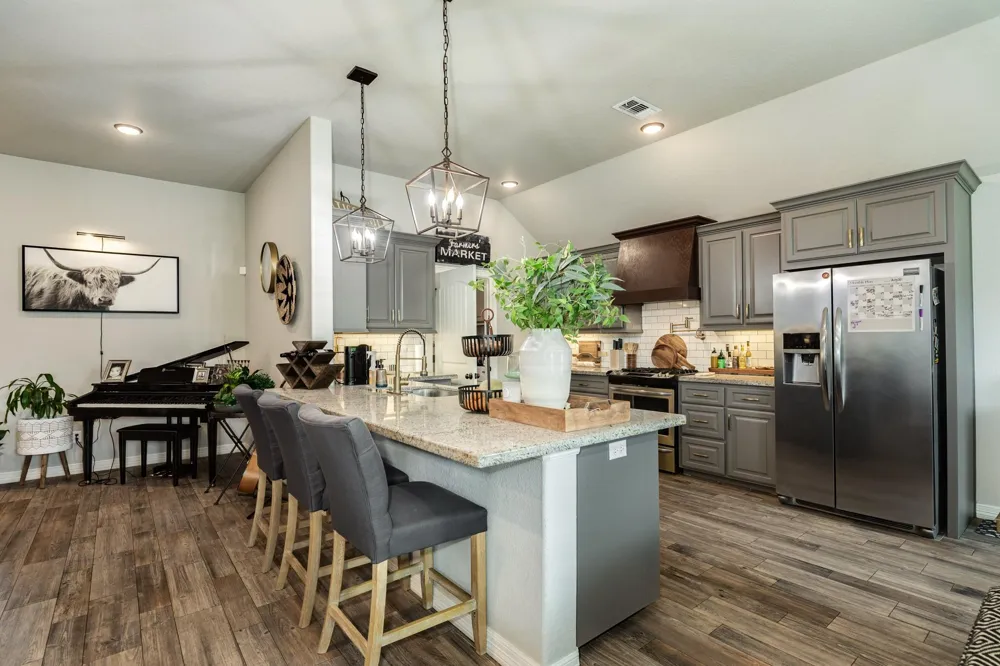 60 Dove Tree Court Lake Jackson, TX 77566