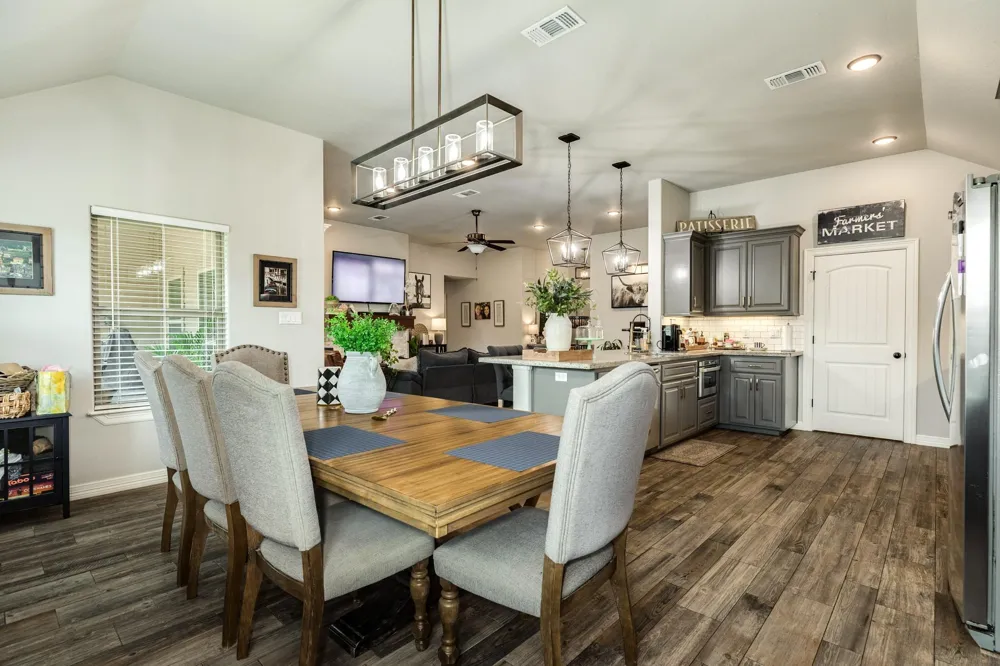 60 Dove Tree Court Lake Jackson, TX 77566
