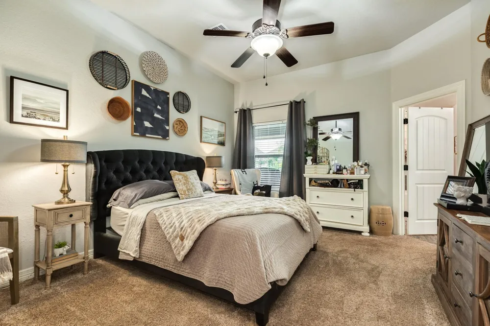 60 Dove Tree Court Lake Jackson, TX 77566