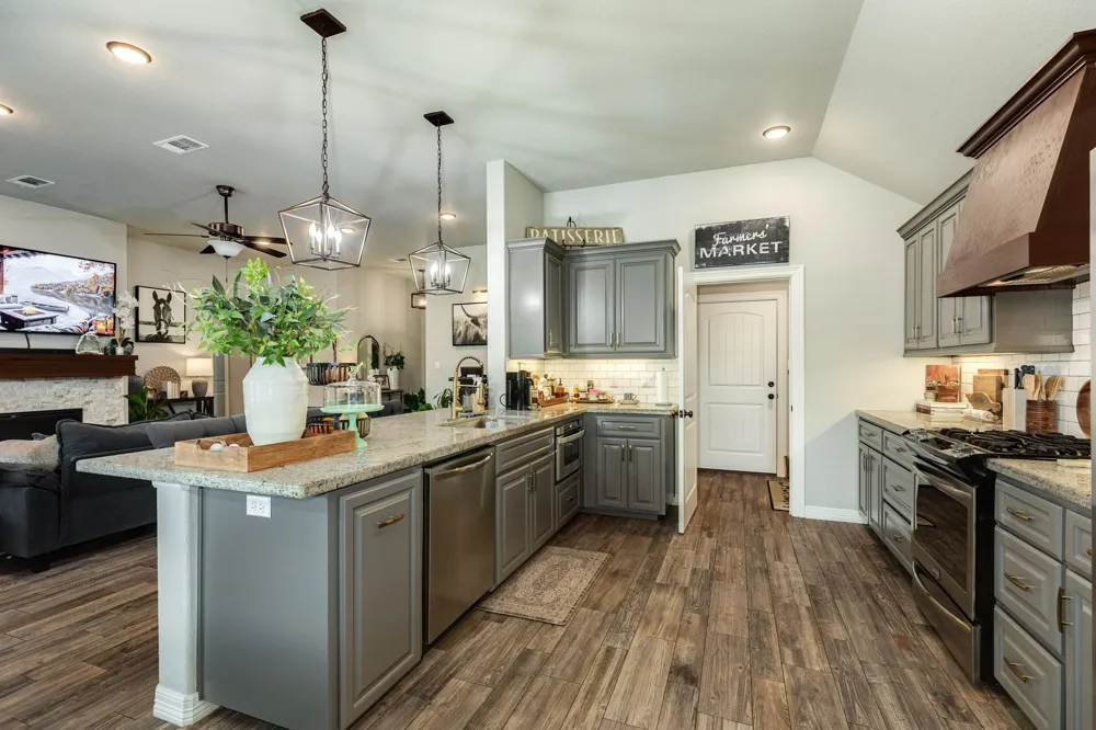 60 Dove Tree Court Lake Jackson, TX 77566