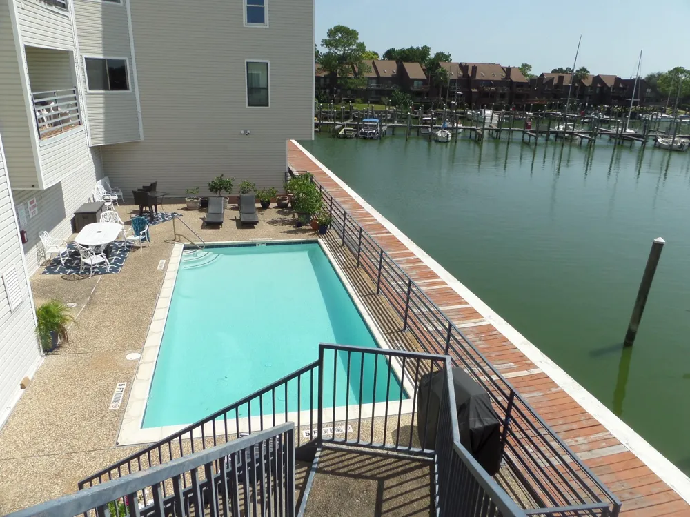 793 Davis Road #312 League City, TX 77573