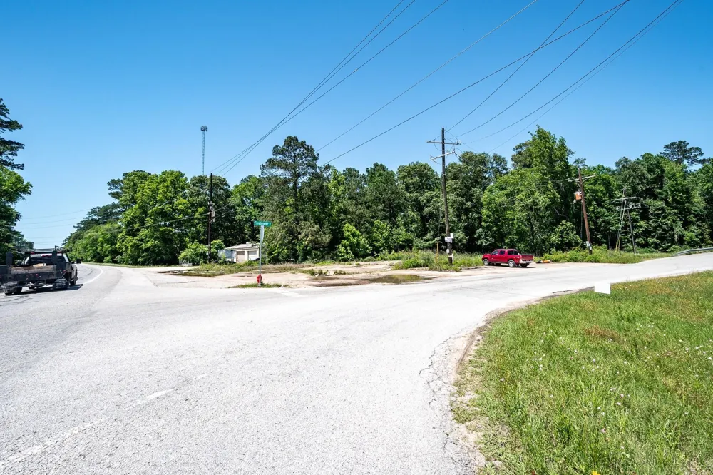 16895 Fm 1485 Road Conroe, TX 77306