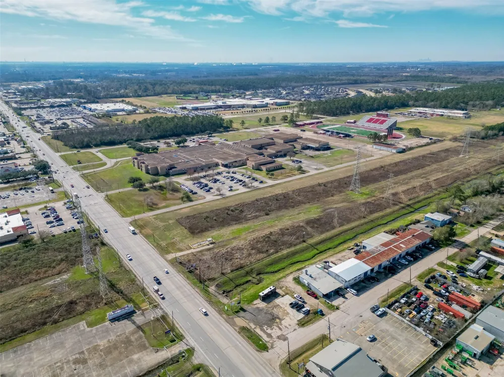 14915 Fm 2100 Road Crosby, TX 77532