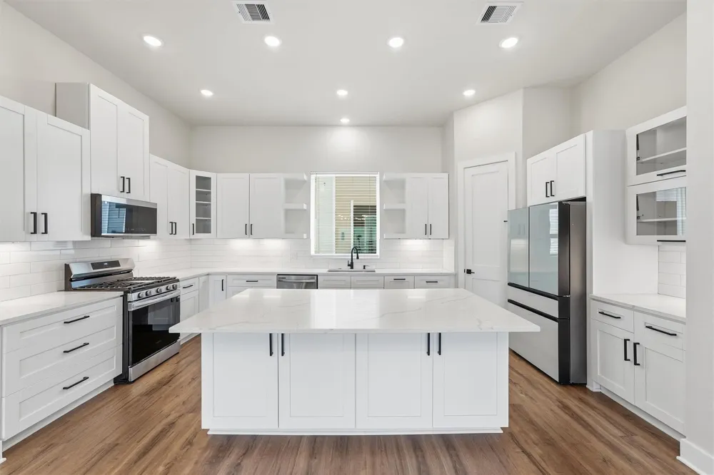 1942 Purswell Road Houston, TX 77055