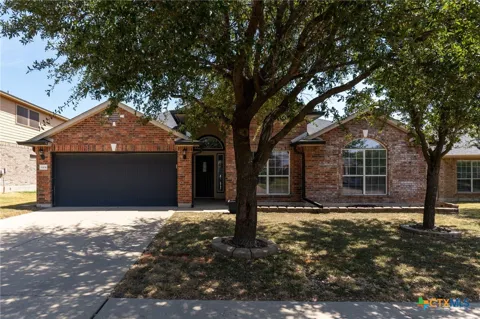 6104 Charlotte Lane
