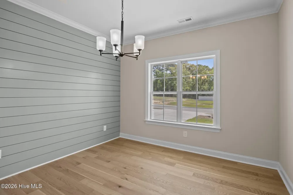 819 Lendy Drive Greenville, NC 27858