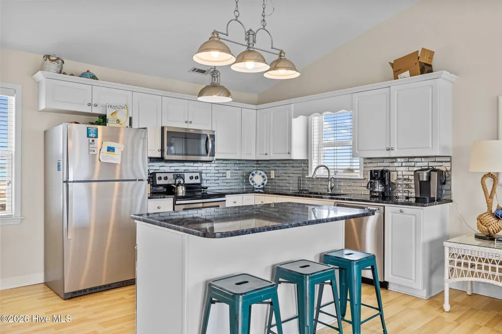 1907 Emerald Drive Emerald Isle, NC 28594