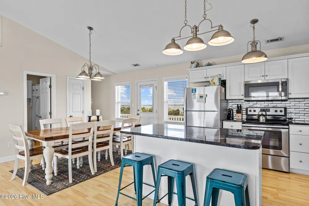 1907 Emerald Drive Emerald Isle, NC 28594