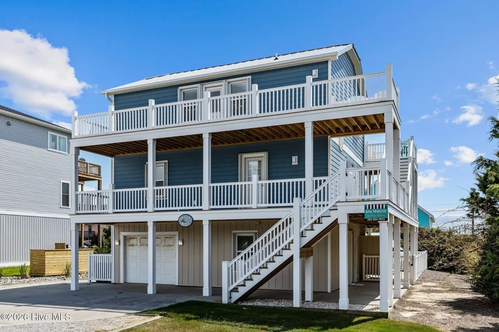 1907 Emerald Drive Emerald Isle, NC 28594