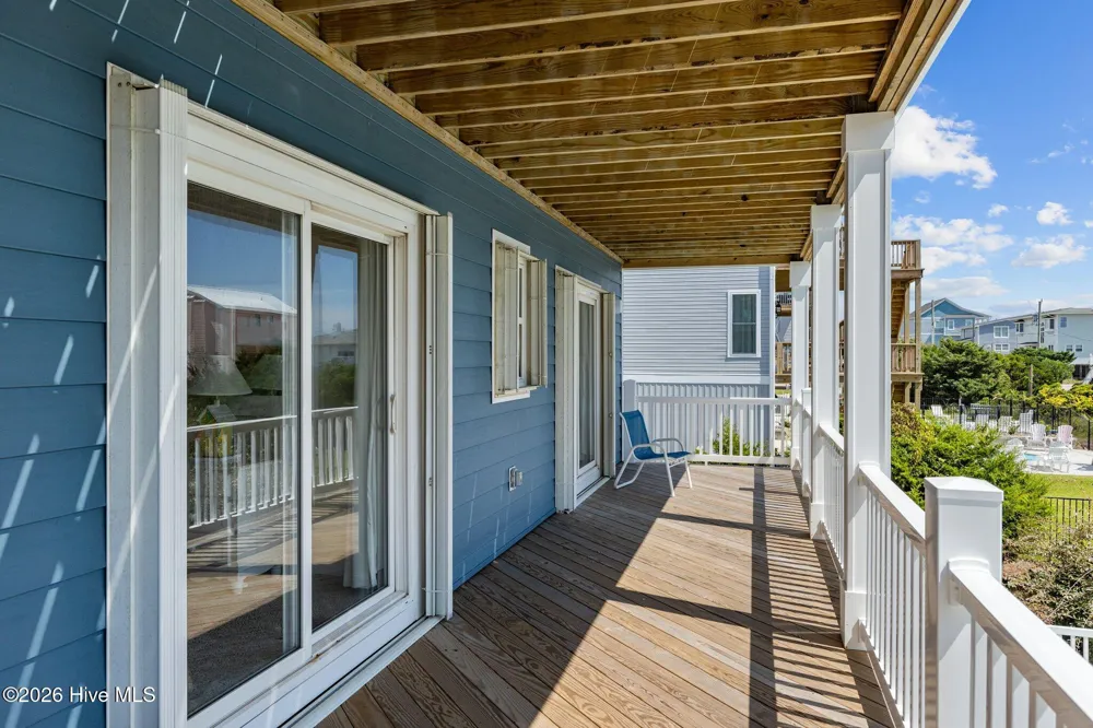 1907 Emerald Drive Emerald Isle, NC 28594
