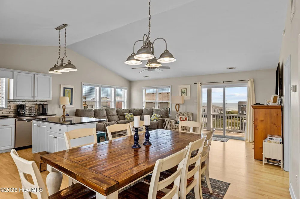1907 Emerald Drive Emerald Isle, NC 28594