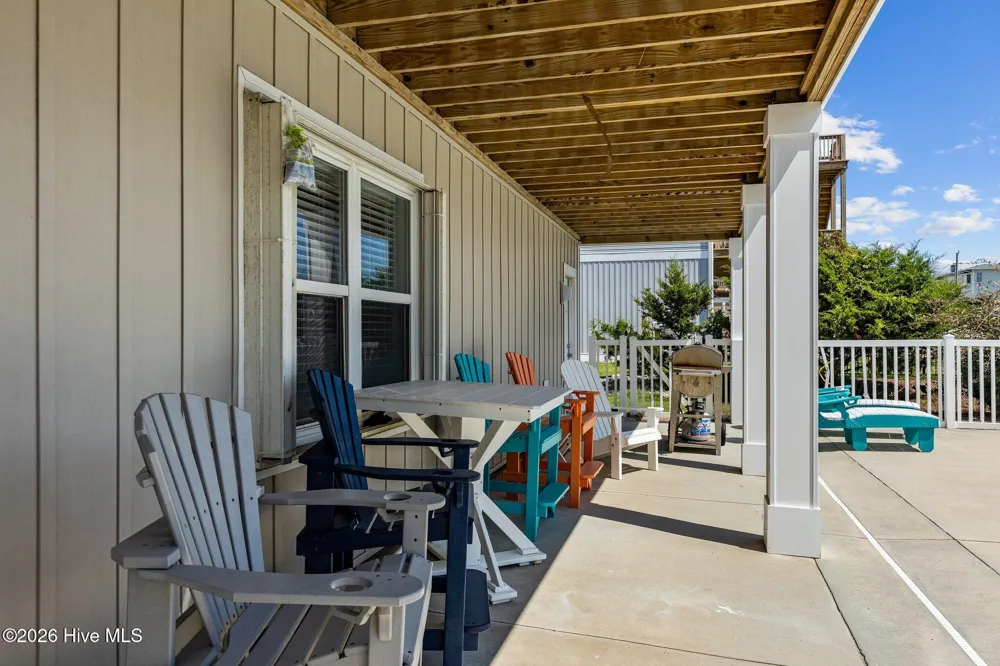 1907 Emerald Drive Emerald Isle, NC 28594