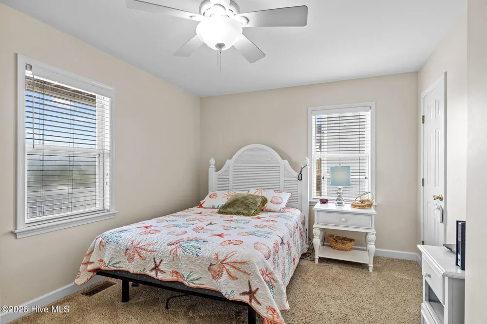 1907 Emerald Drive Emerald Isle, NC 28594