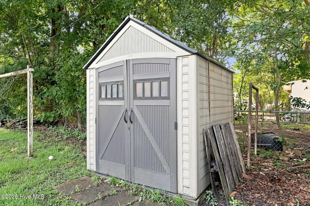124 Sherwood Road Jacksonville, NC 28540