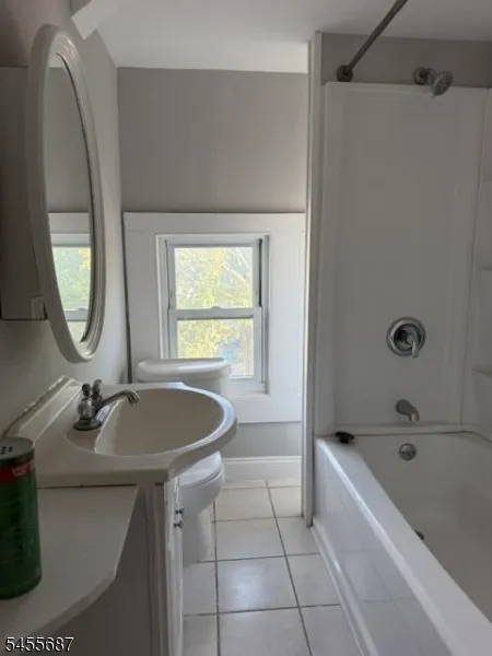 1007 W 8Th St Plainfield City, NJ 07063